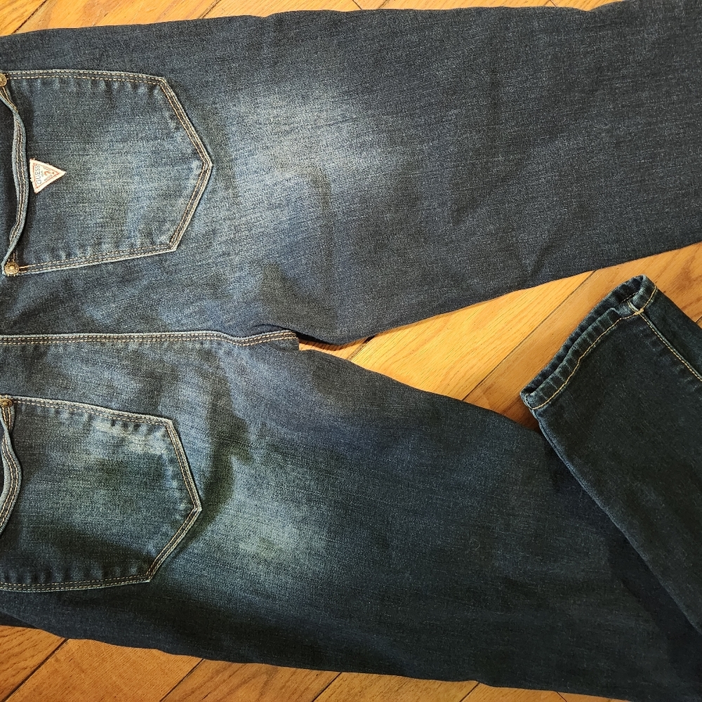 Guess jeans - Picture 3 of 3